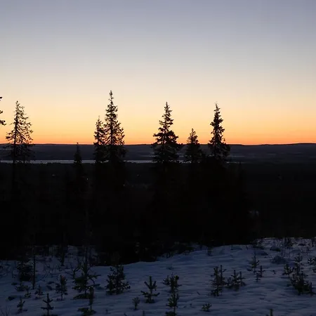 Yllaes With A View Apartment *